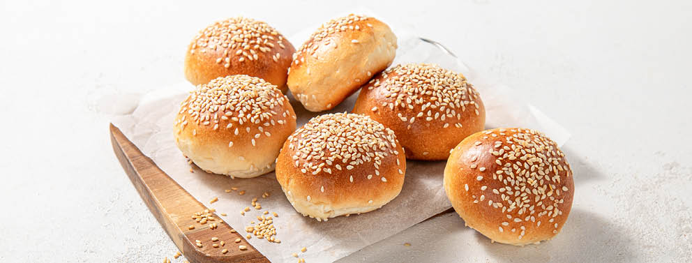 PAIN AU LAIT ROND AUX SESAMES /  ROUND MILK BREAD  SESAME